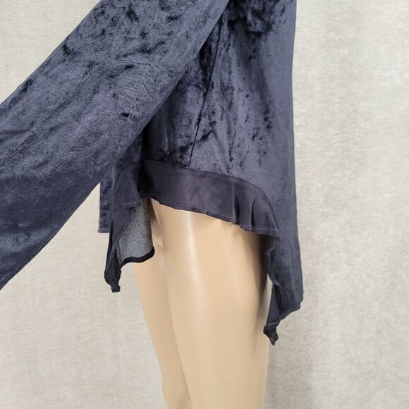 Stark X Velvet Velour Top with Shark Bite Sides Women's Size Medium Charcoal - Picture 3 of 12